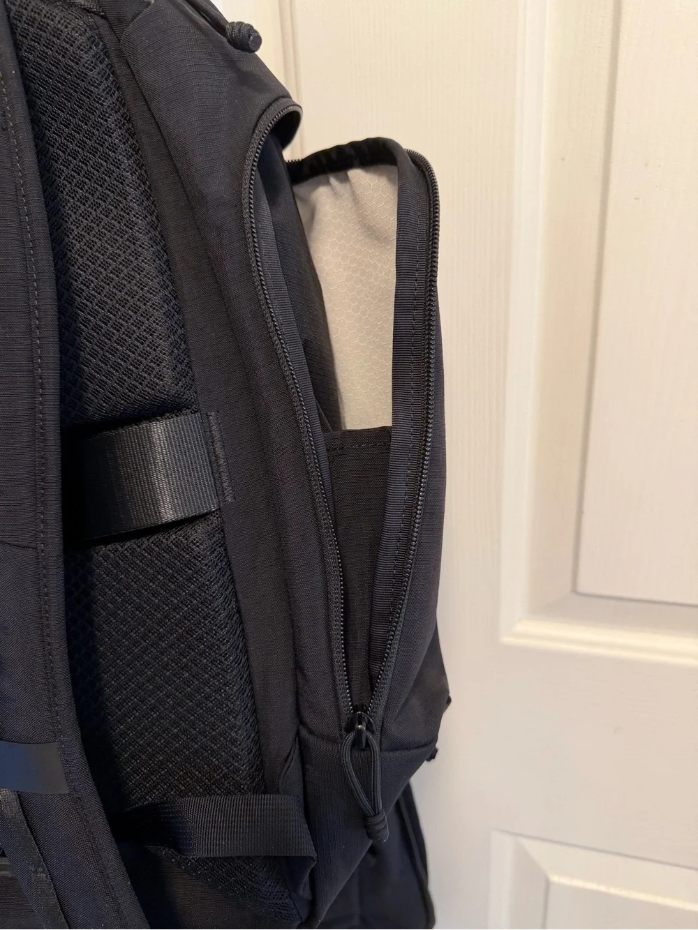 Alpaka Traverse Travel Backpack 30L  Black Axoflux 400D Ripstop Nylon